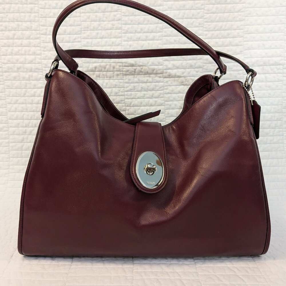 COACH Carlyle Burgundy Shoulder Bag